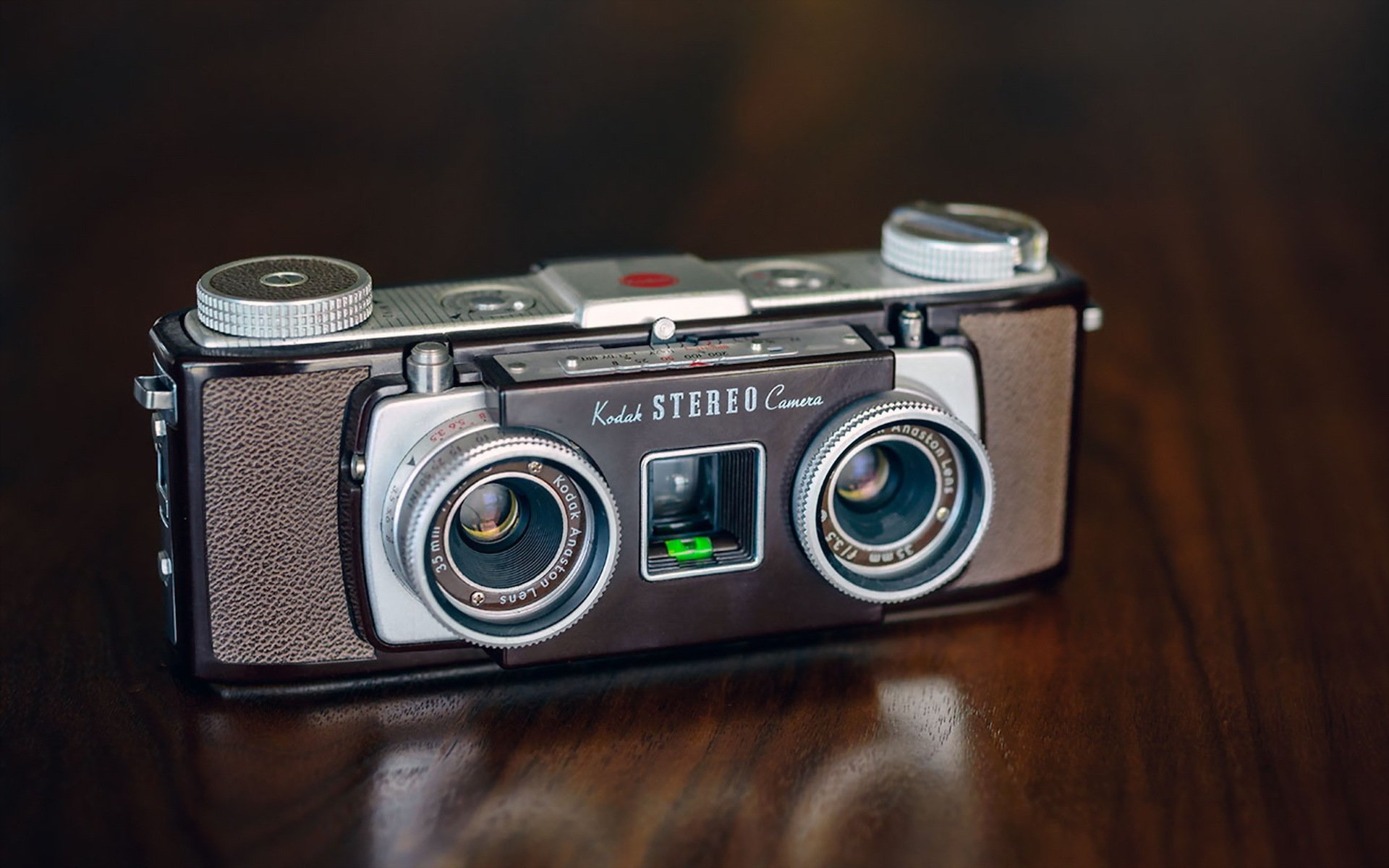 the camera background kodak stereo