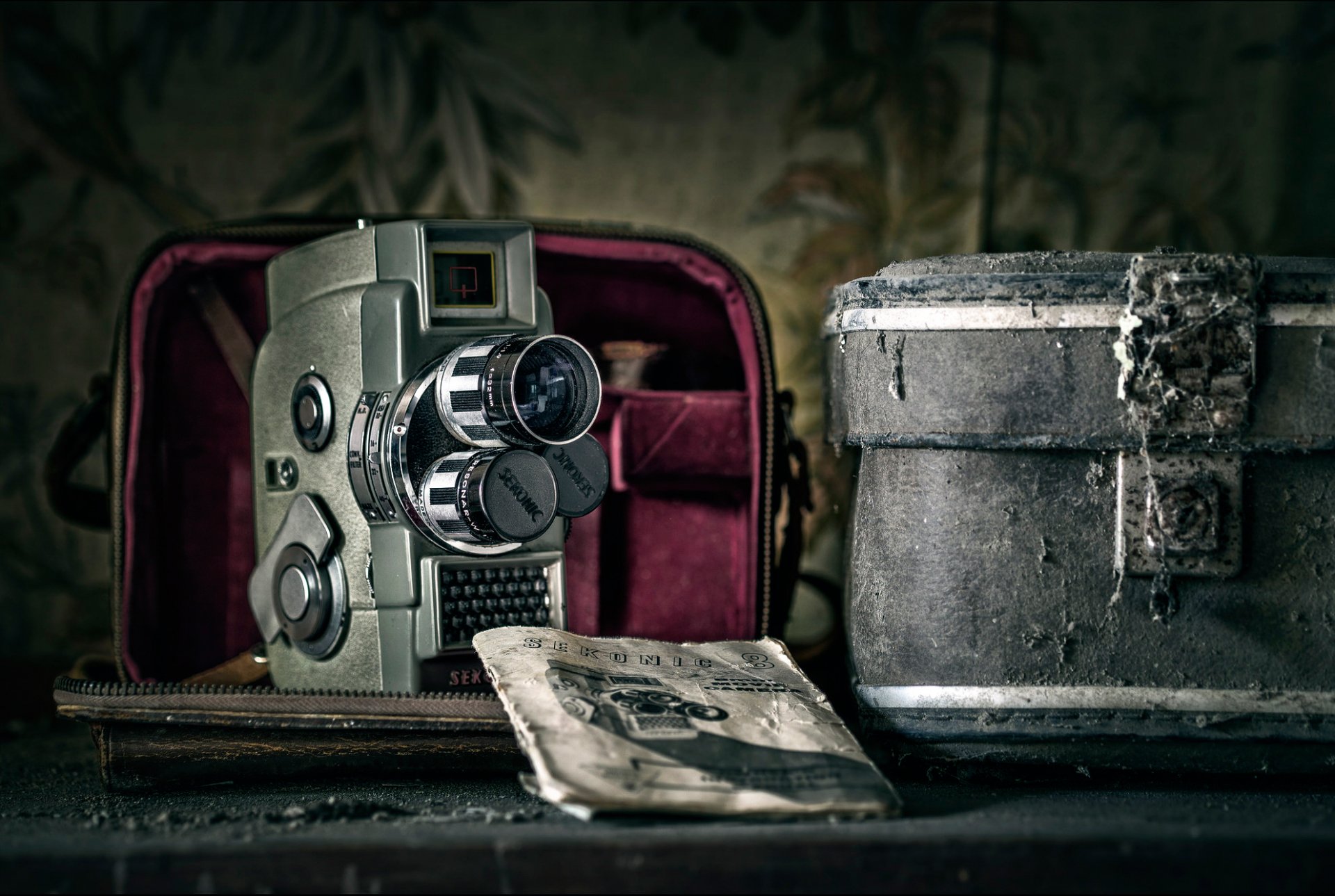 ekonic retro the camera