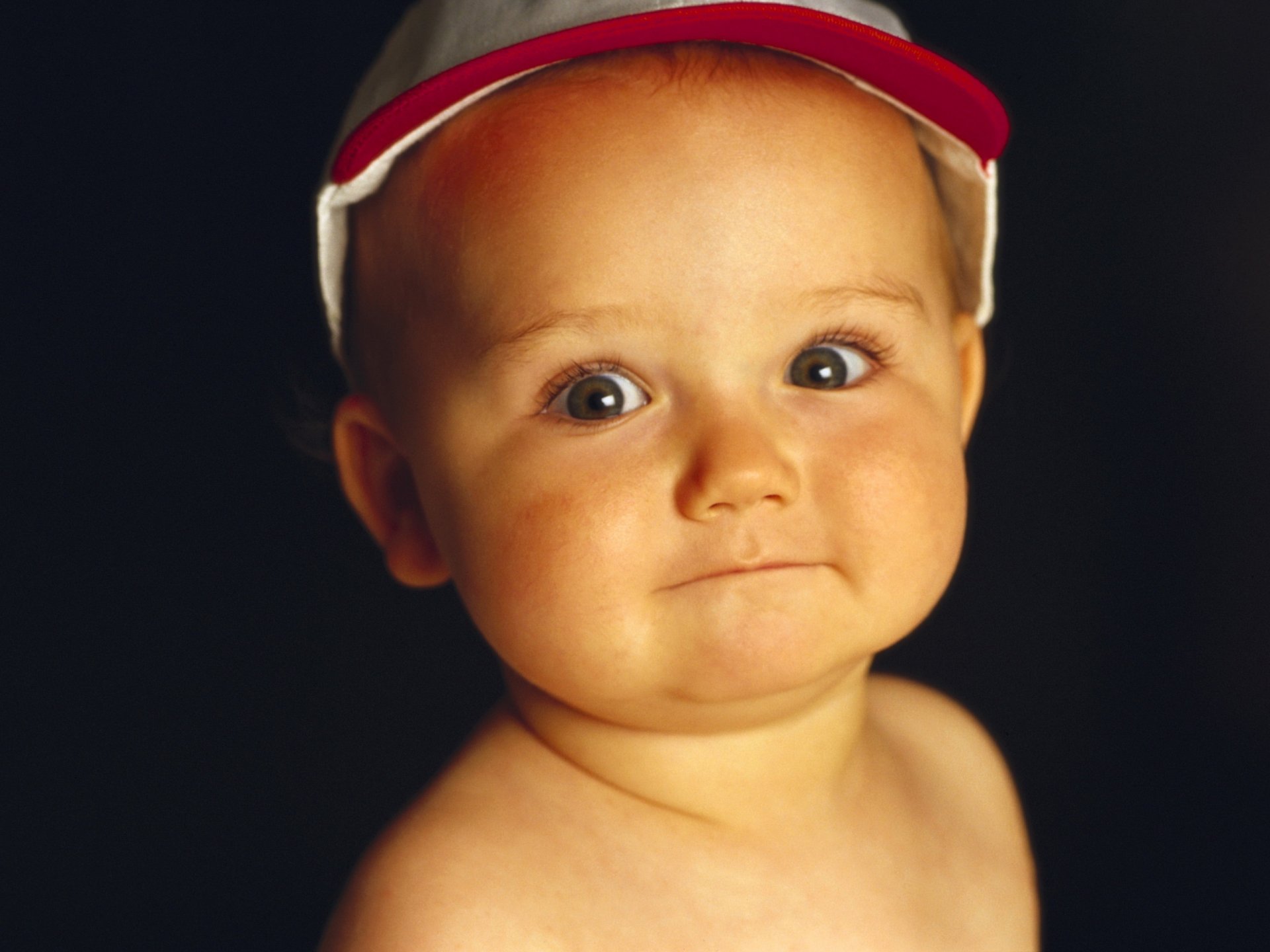 kinder lächeln schwarze augen porträt blick augen gesicht