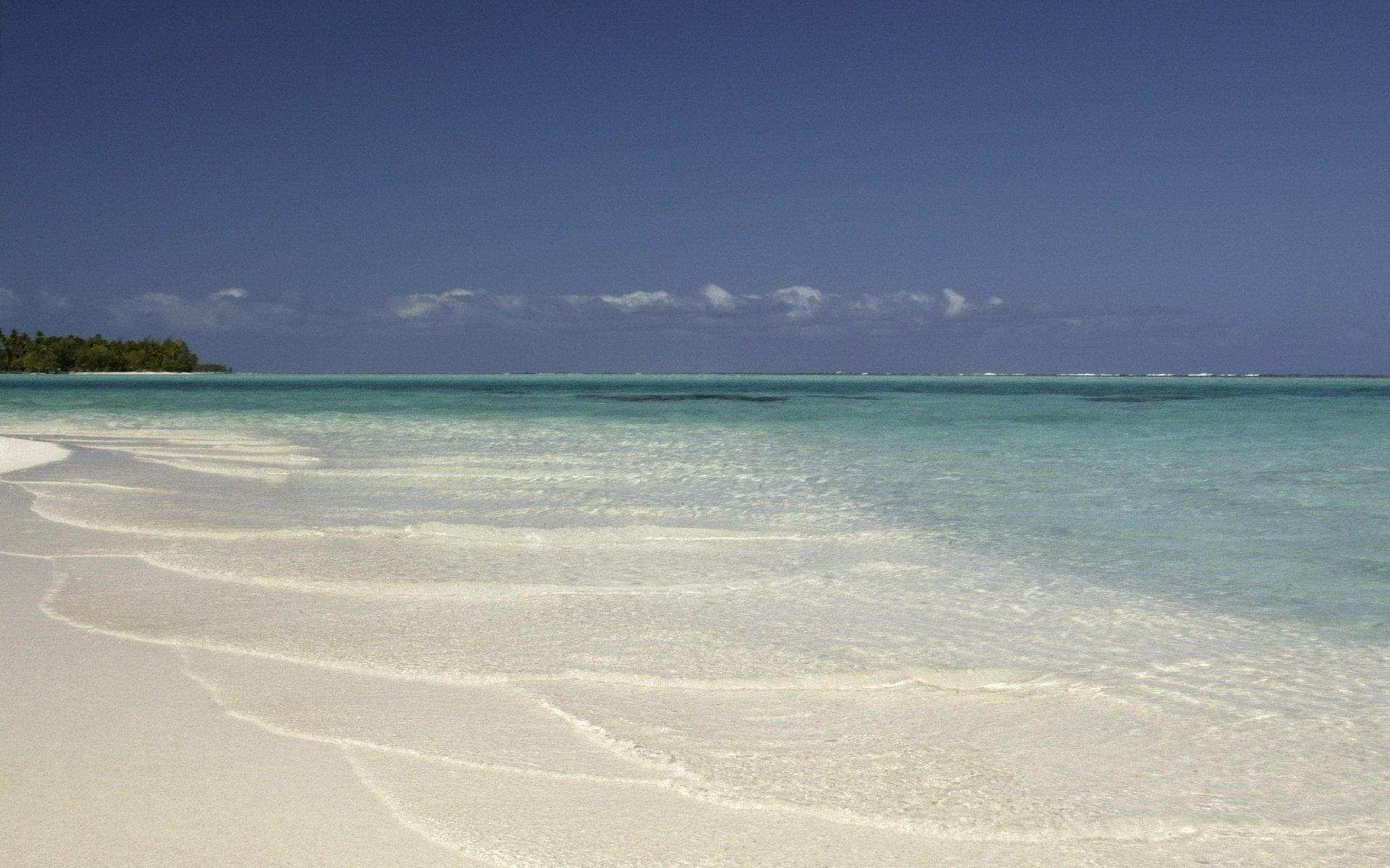 sable blanc vagues brise mer eau plage été soleil chaleur humeur sable ciel