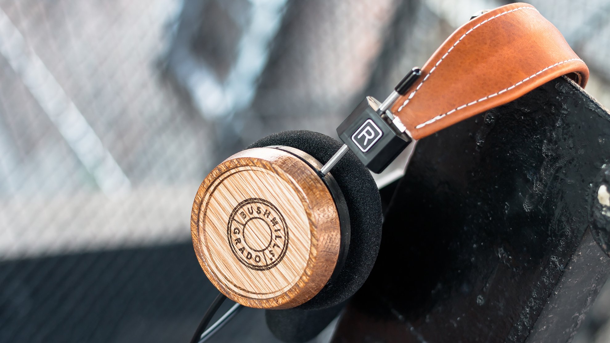 bushmills whisky cuffie grado lab