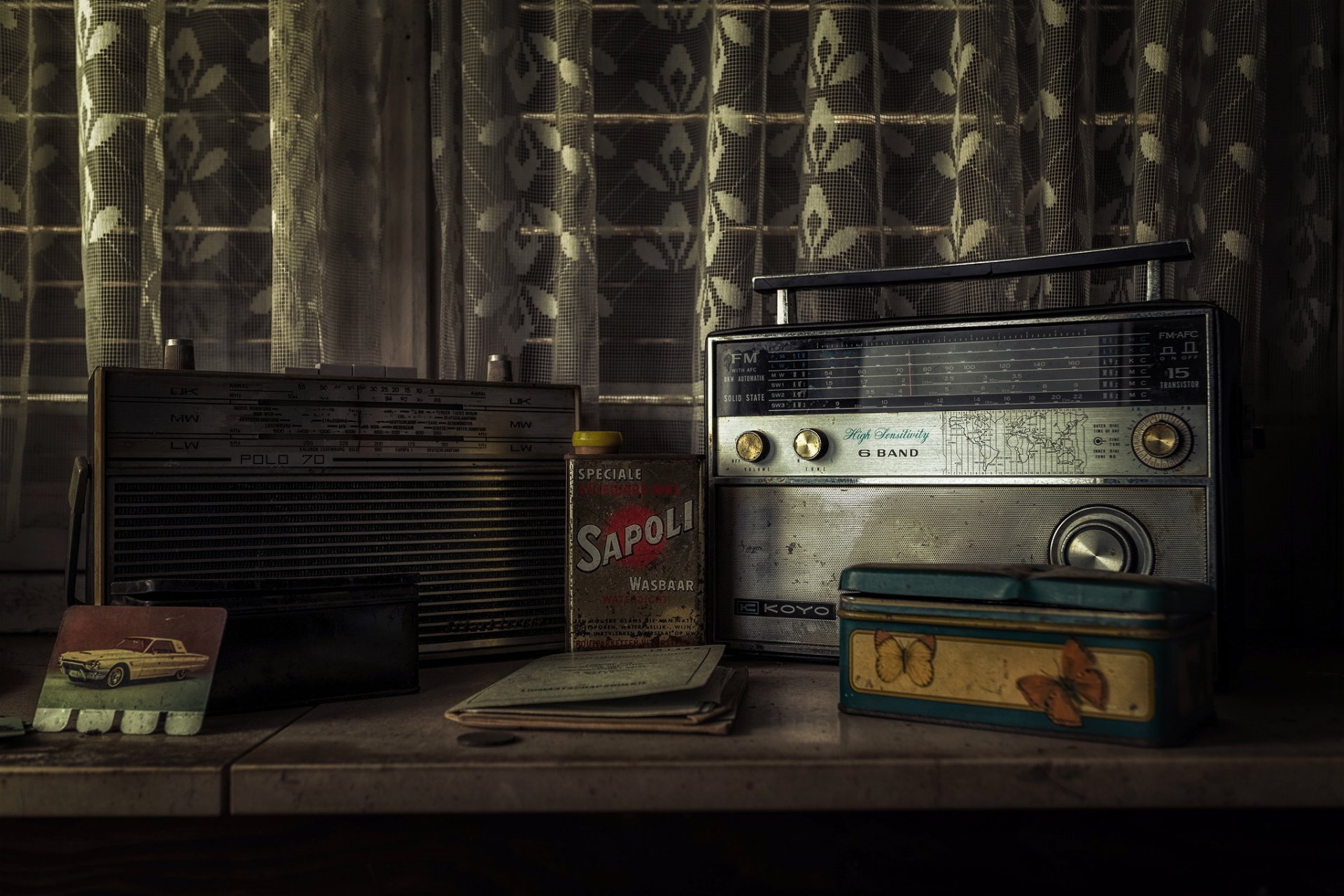 radio receivers background