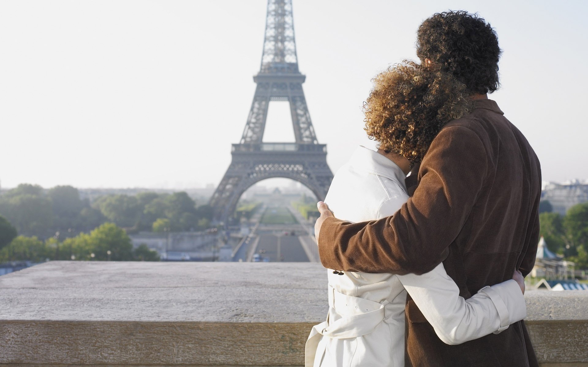 capital de los amantes torre disfrute romance ternura pasión sentimientos amor cita reunión amantes pareja hombres mujeres