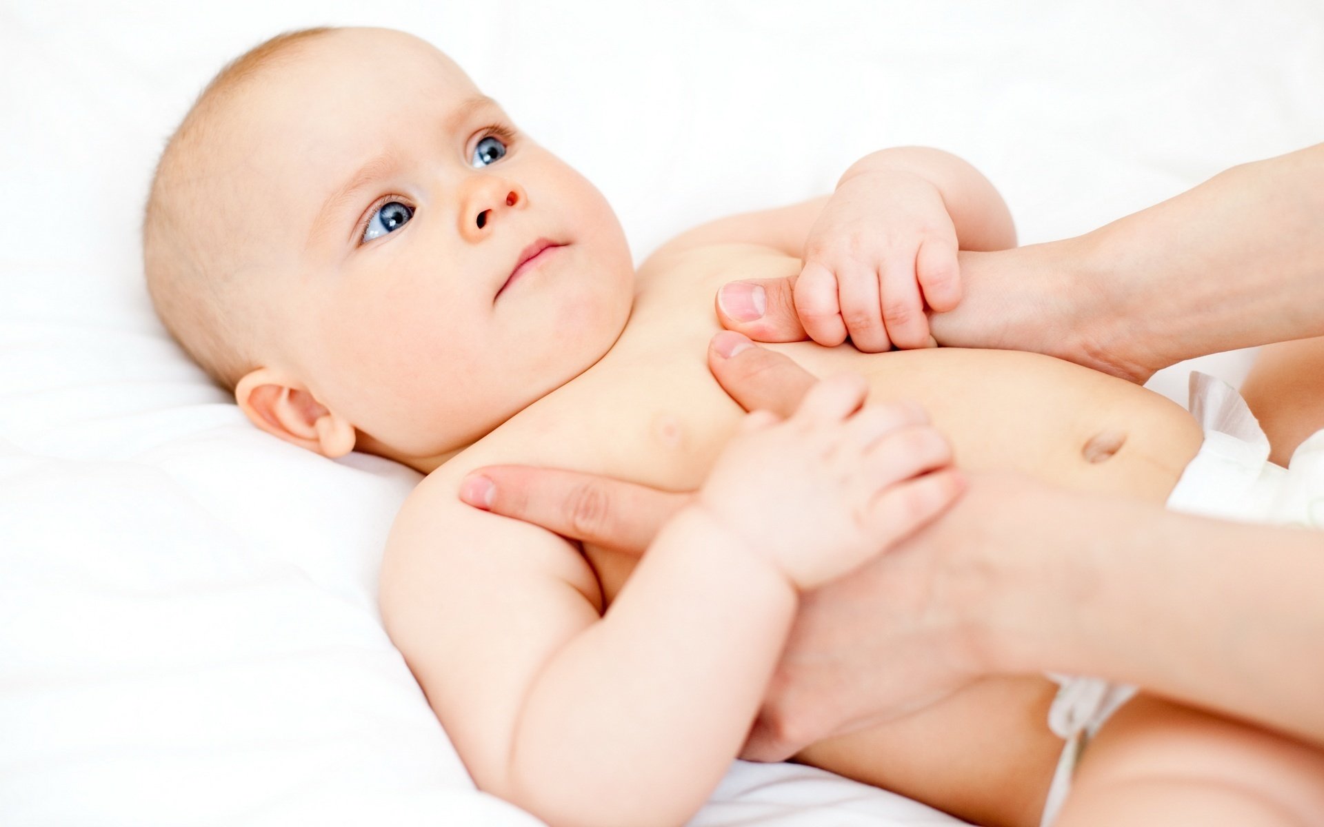 incomprehensible baby chubby cheeks look eyes face massage baby baby