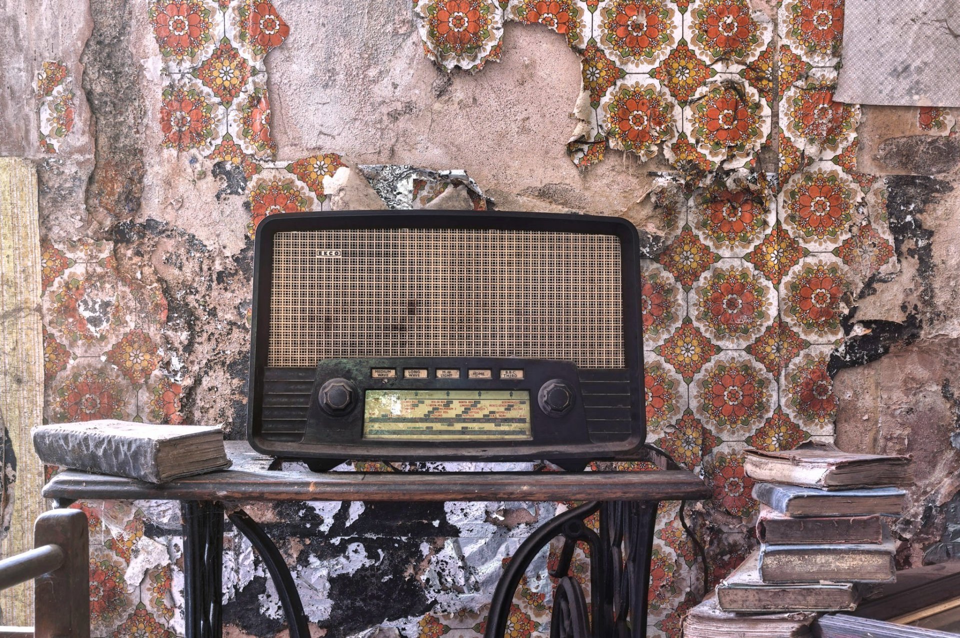 radio receiver background