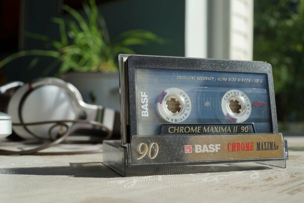 Cassette musicale souvenirs du passé