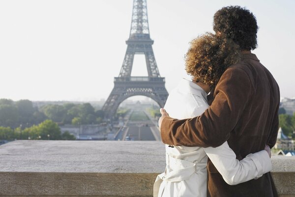 Rendez-vous du couple dans la capitale des amoureux
