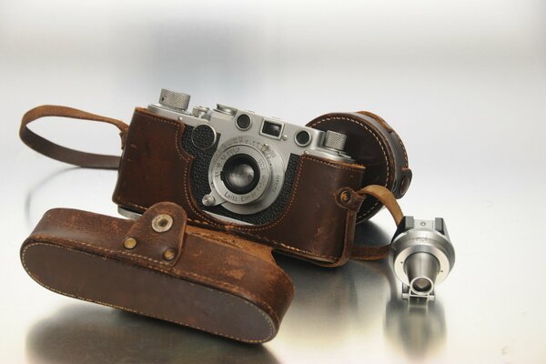 Aparat leica iif w oryginalnym etui