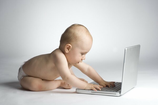 L enfant apprend le monde qui l entoure