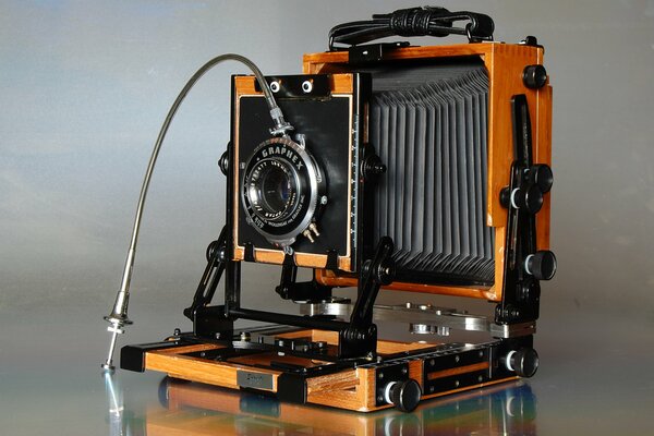 Macrophotographs of an old photo apparatus