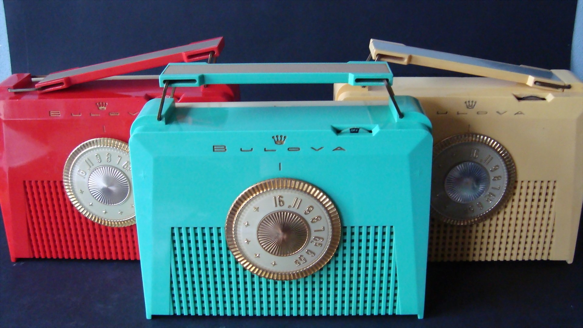 plastic portable radios USA 1956