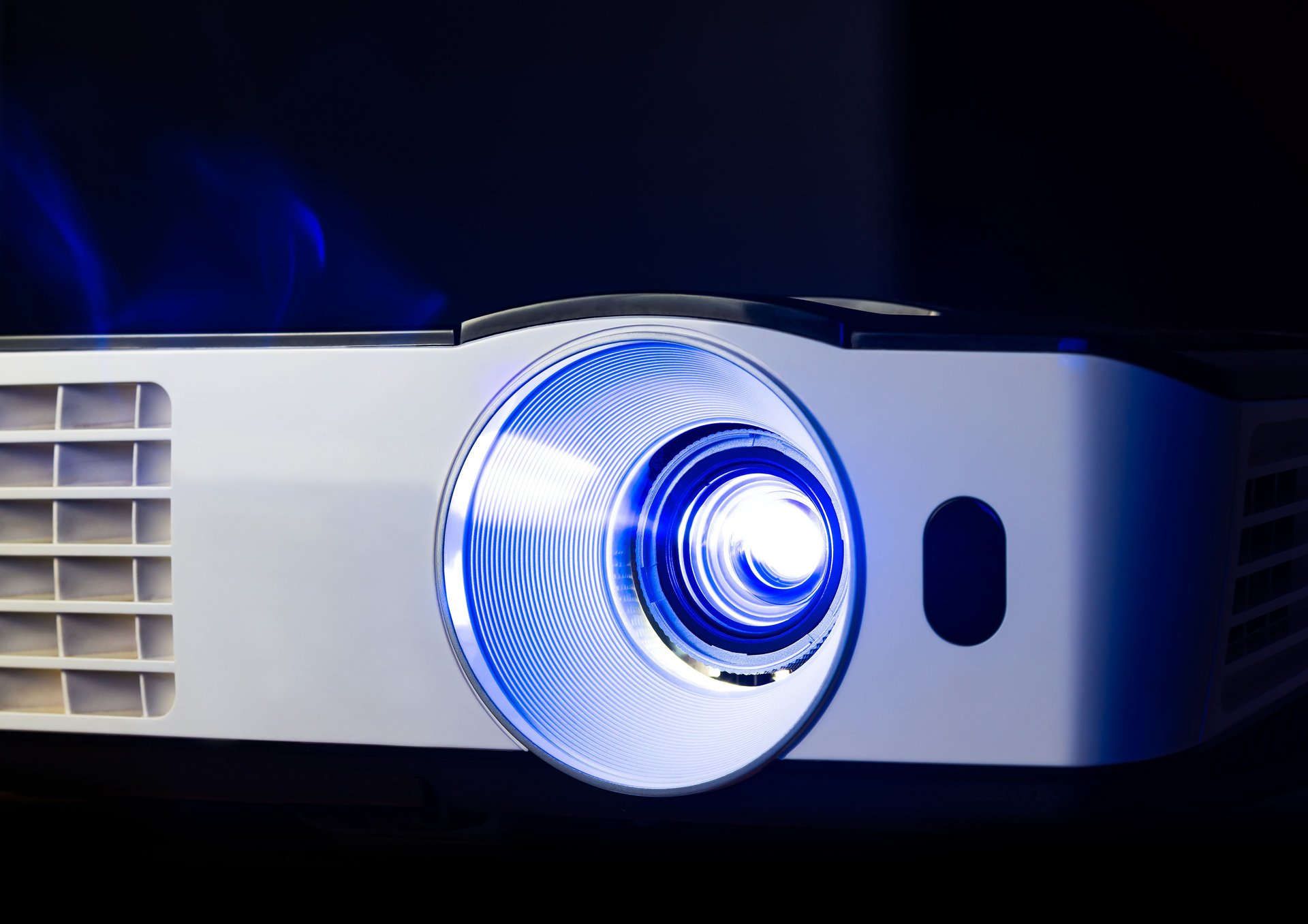 hi-tech technology projector video projector movie projector home cinema blue background blur bokeh macro wallpaper