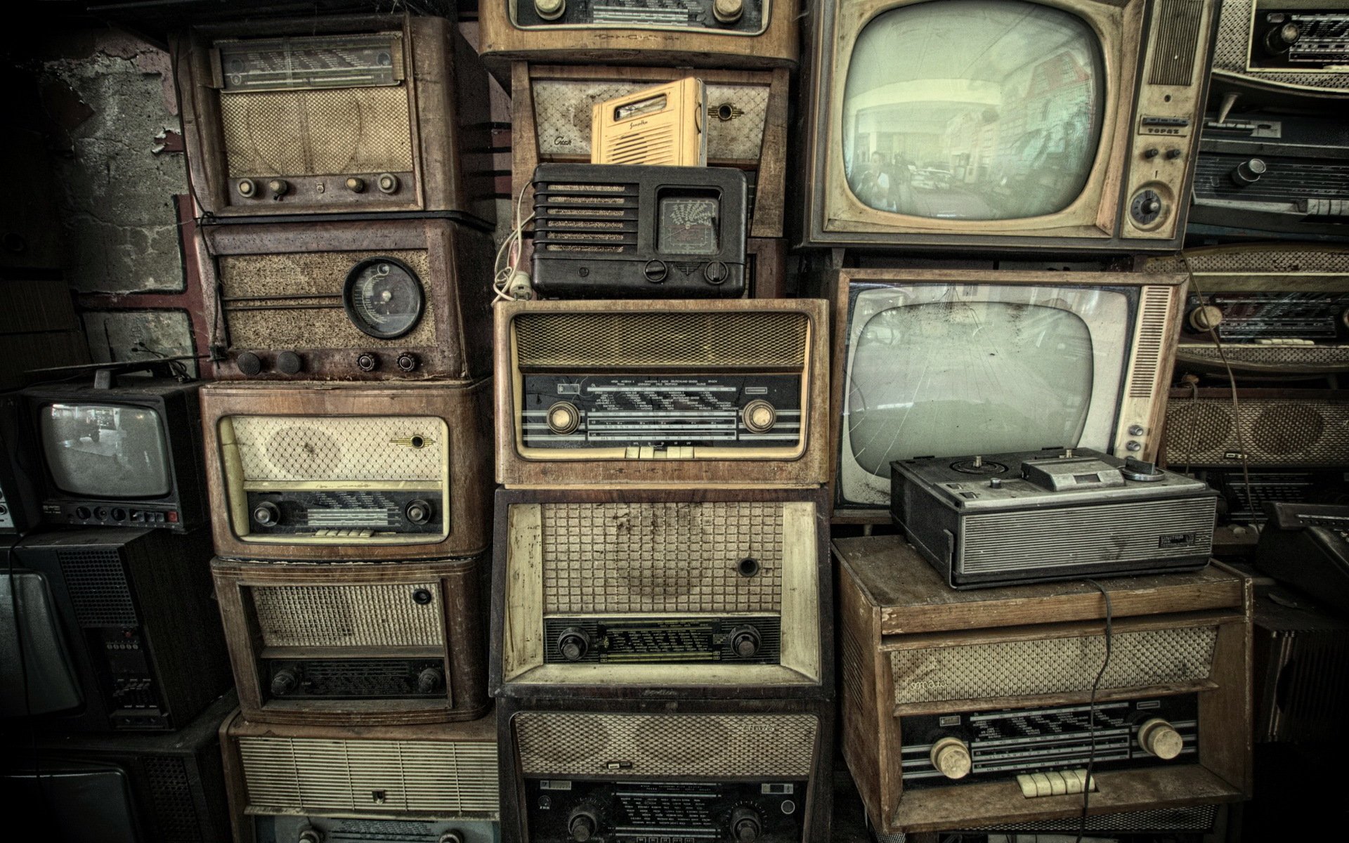 radio tv tape