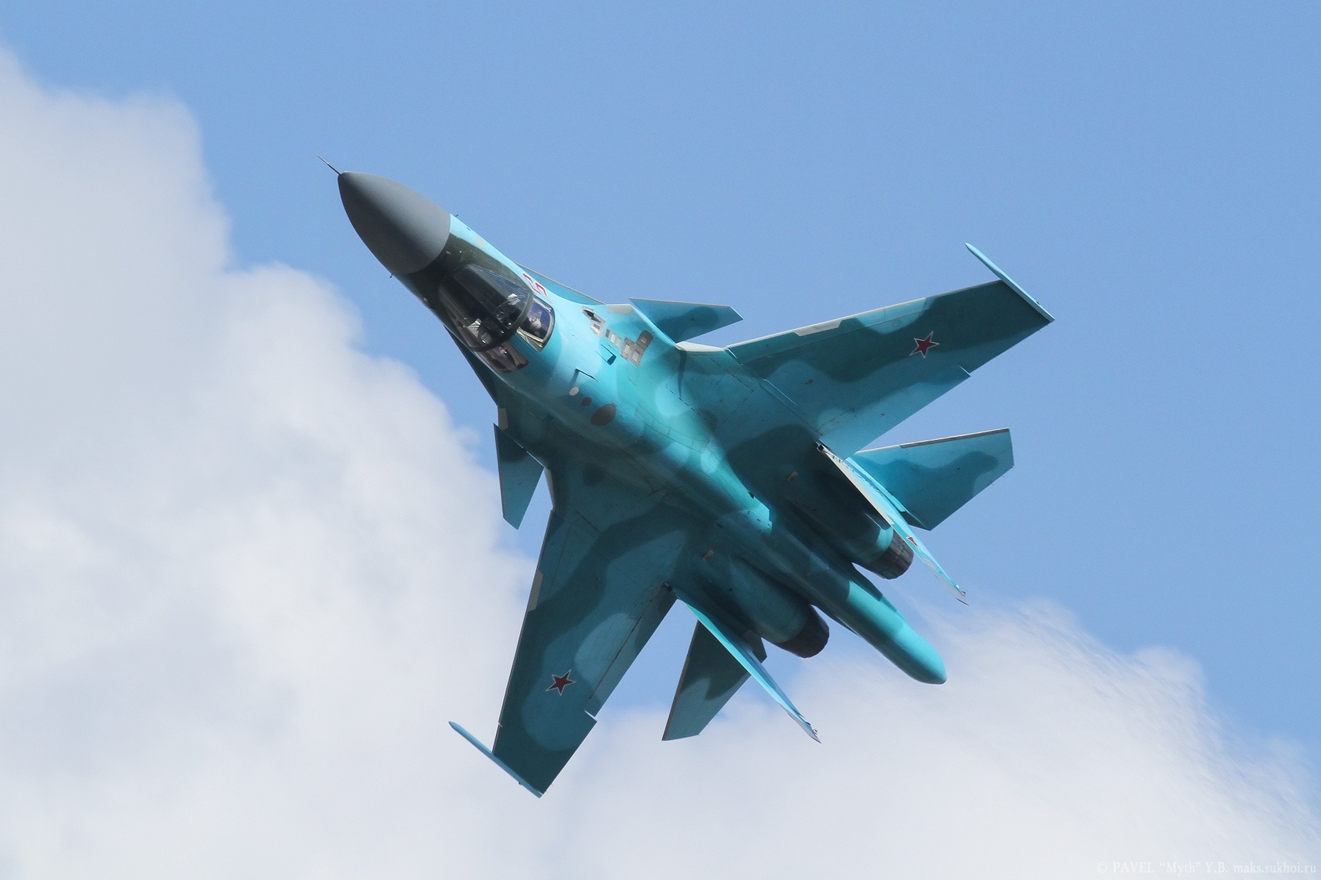 su-34 avión de combate cielo