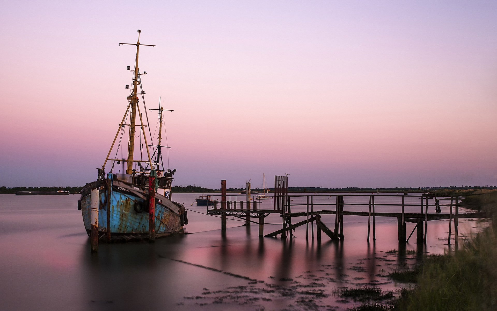 boat sunset heybridge basin big stopper