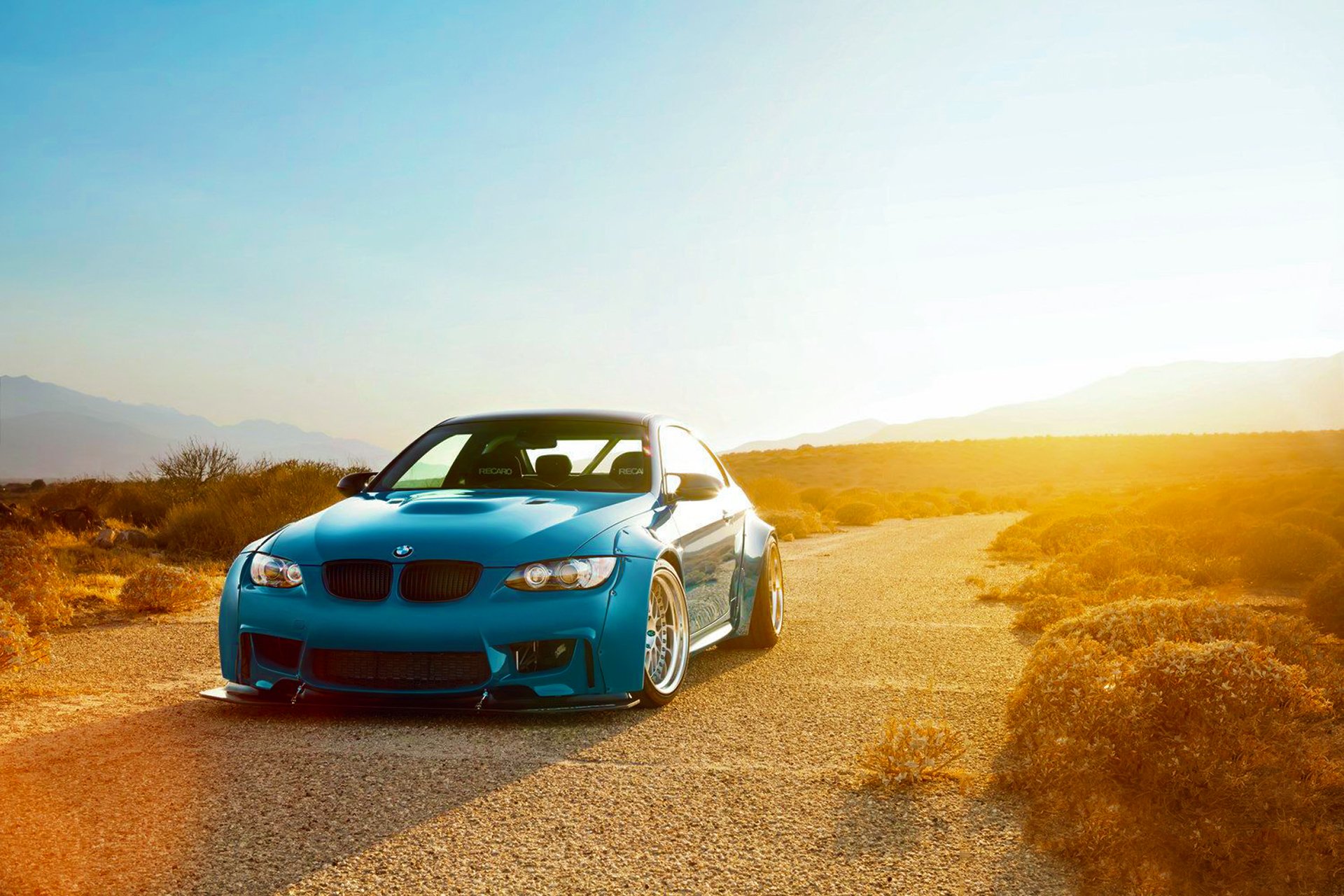 bmw m3 e92 azul libertad paseo puesta de sol cielo