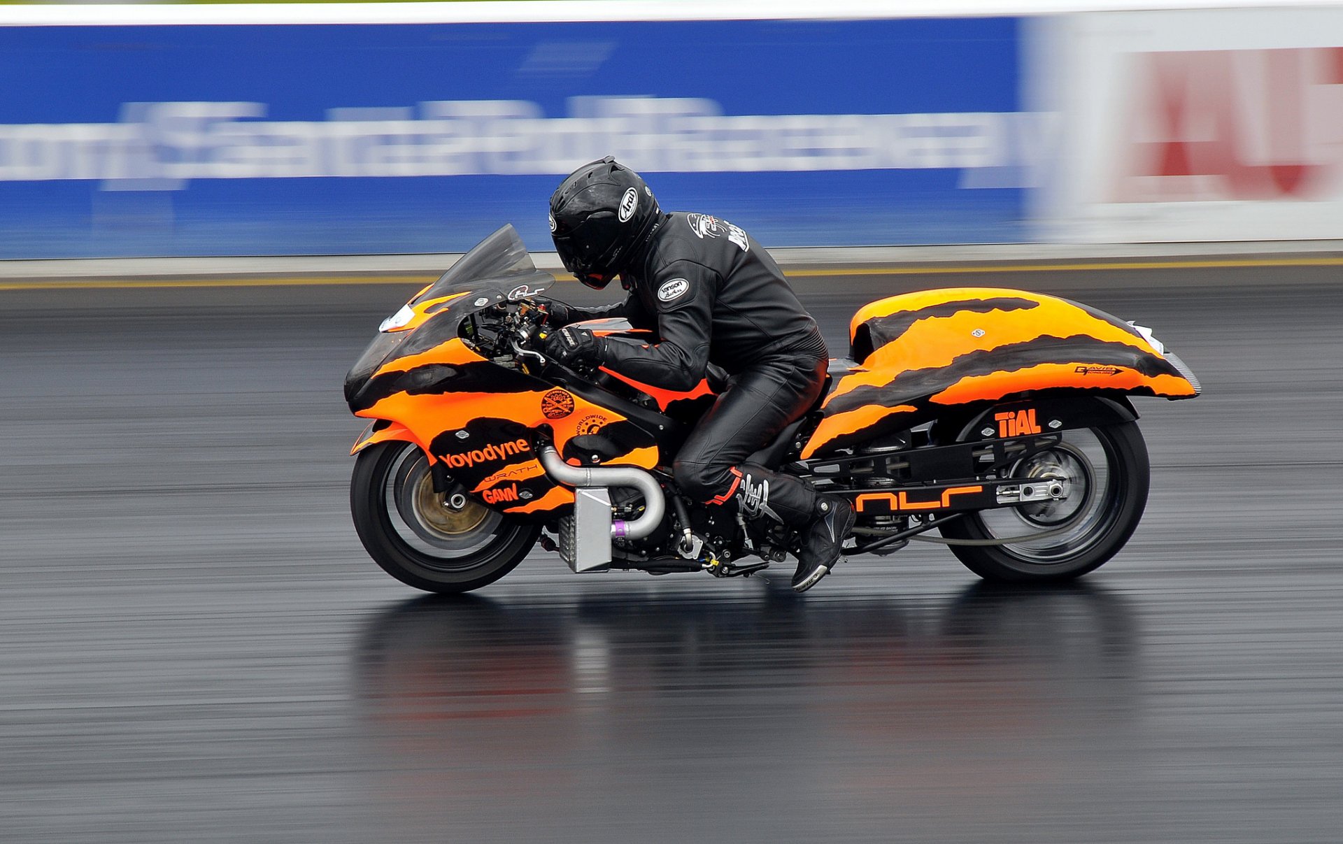 moto vélo vitesse drag racing course coureur style