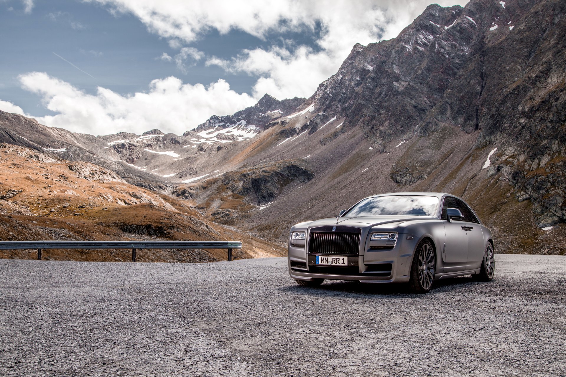 rolls-royce tuning mountain 2014 spirito spofec di lusso argento auto foto