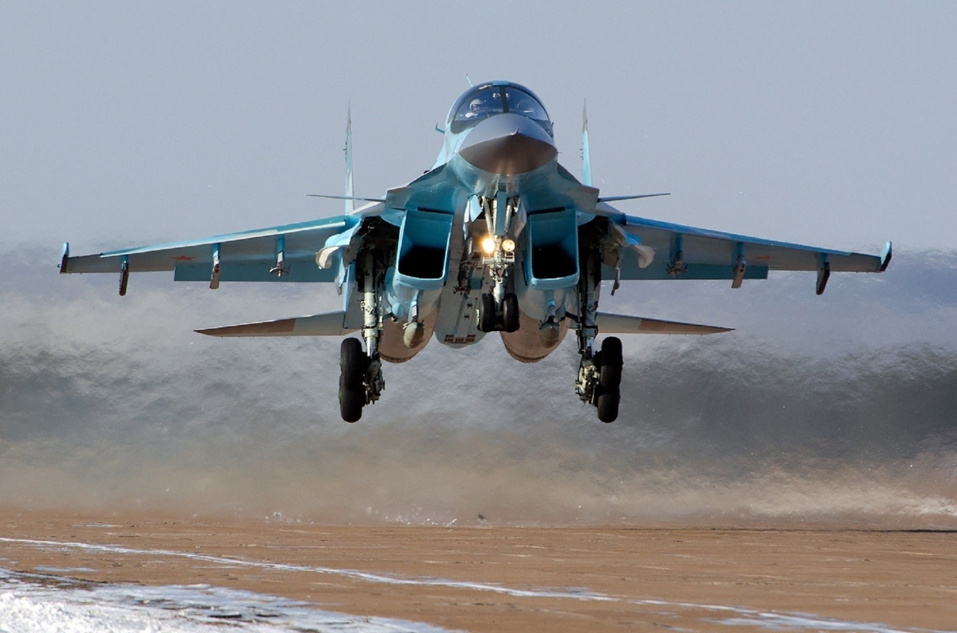 su-34 bombardiere decollo