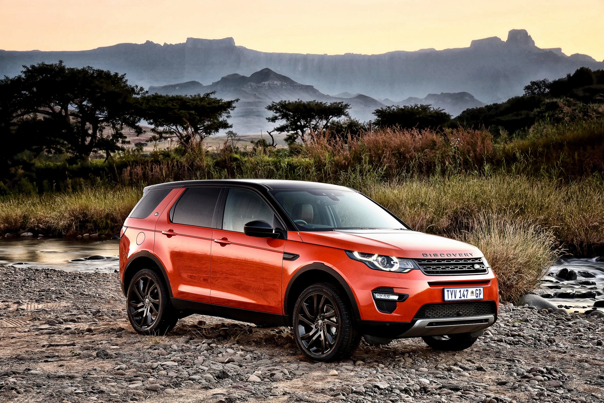 2015 land rover discovery sport hse prestigious black packaging design za-spec l550 land rover discovery