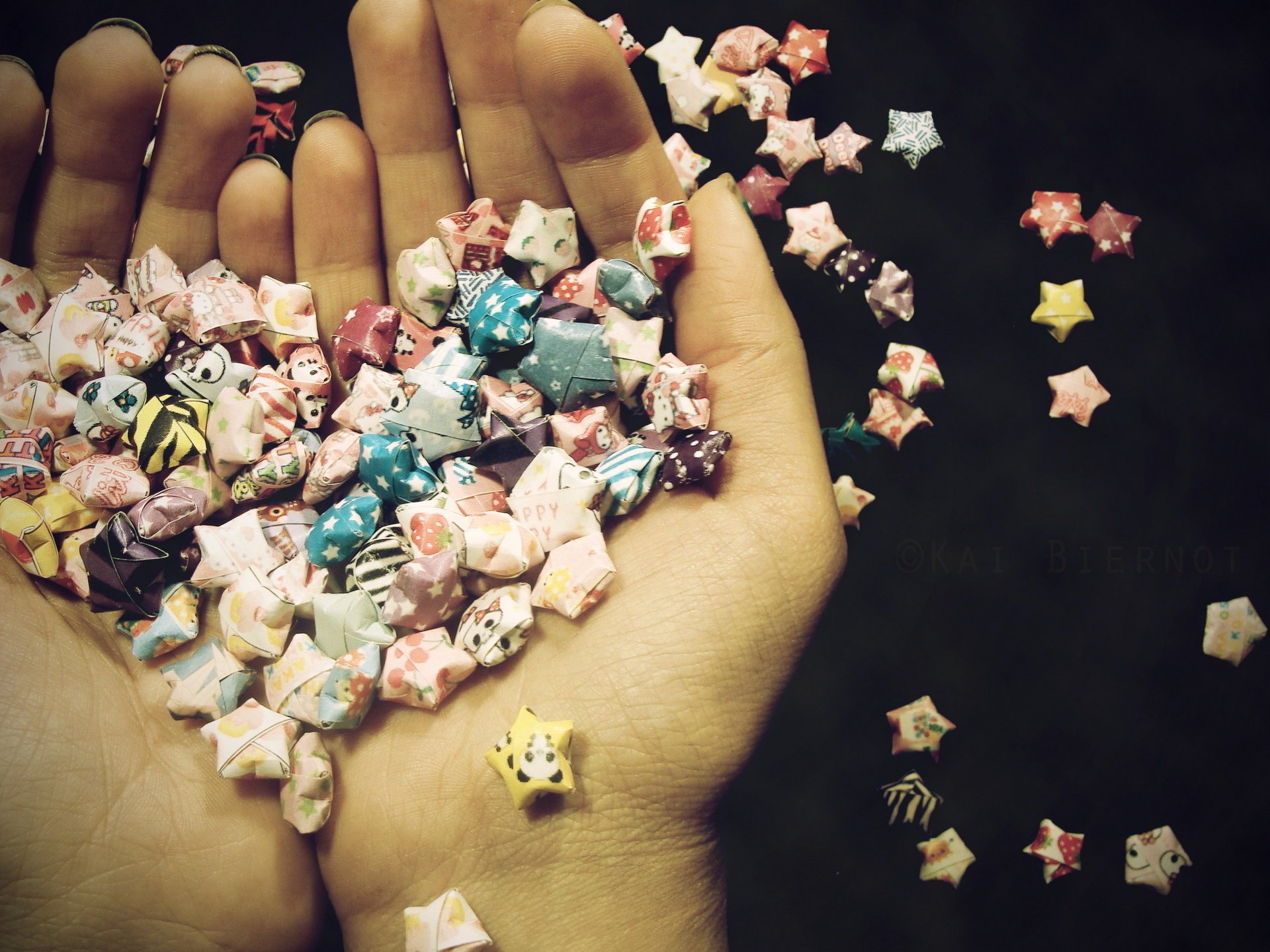 her hands wrappers stars heart