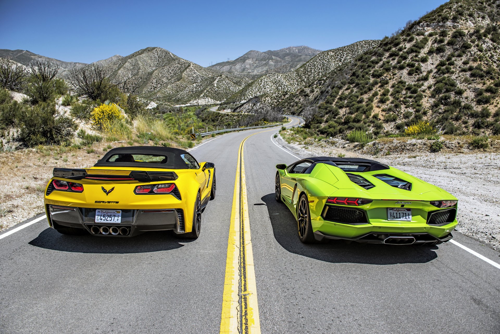 chevrolet corvette z06 cabriolet lamborghini aventador lp700-4 chevrolet lamborghini aventador supercar