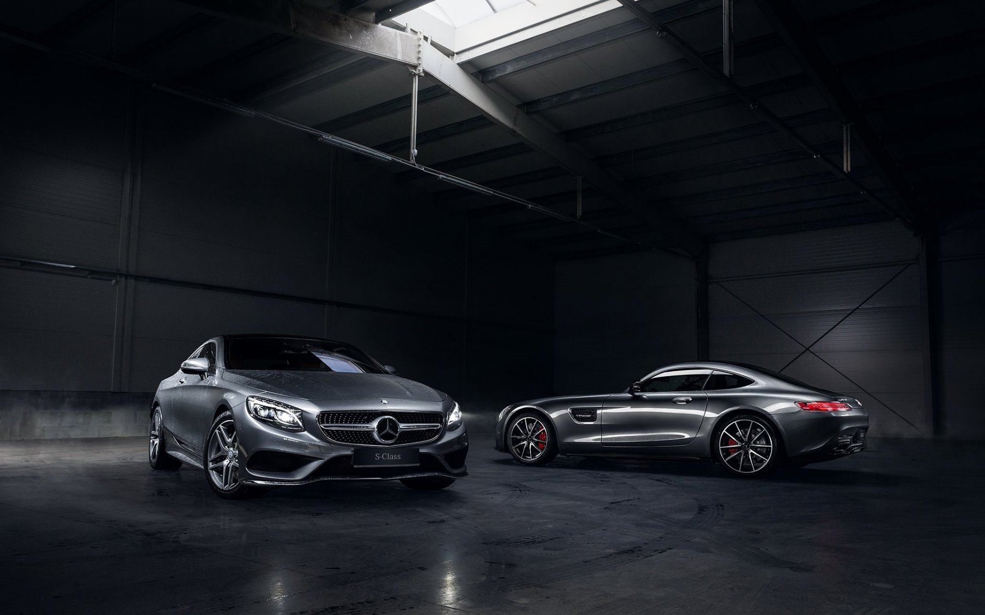 mercedes-benz amg gt classe s allemand voitures automobile fumée hangar