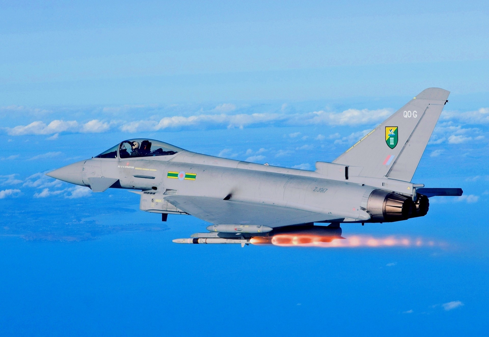 небо истребитель облака eurofighter typhoon