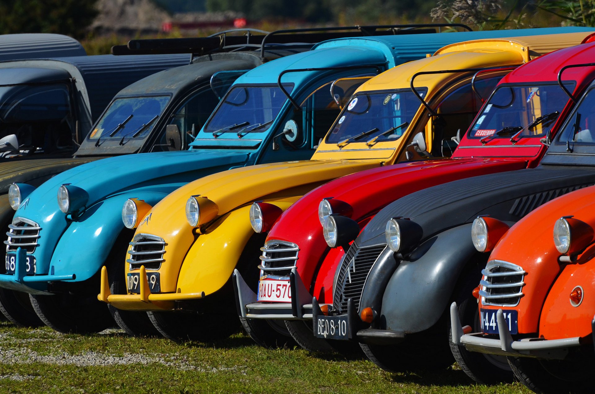 citroen 2cv gamma retro colore vernice faro mostra