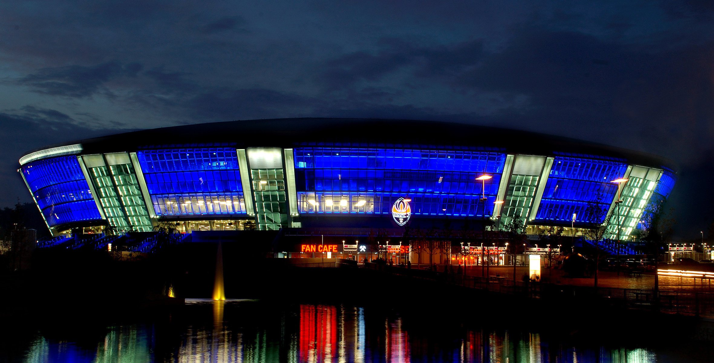 donetsk shakhtar donbass arena villes nuit sport stade donbass arena lumières de la ville