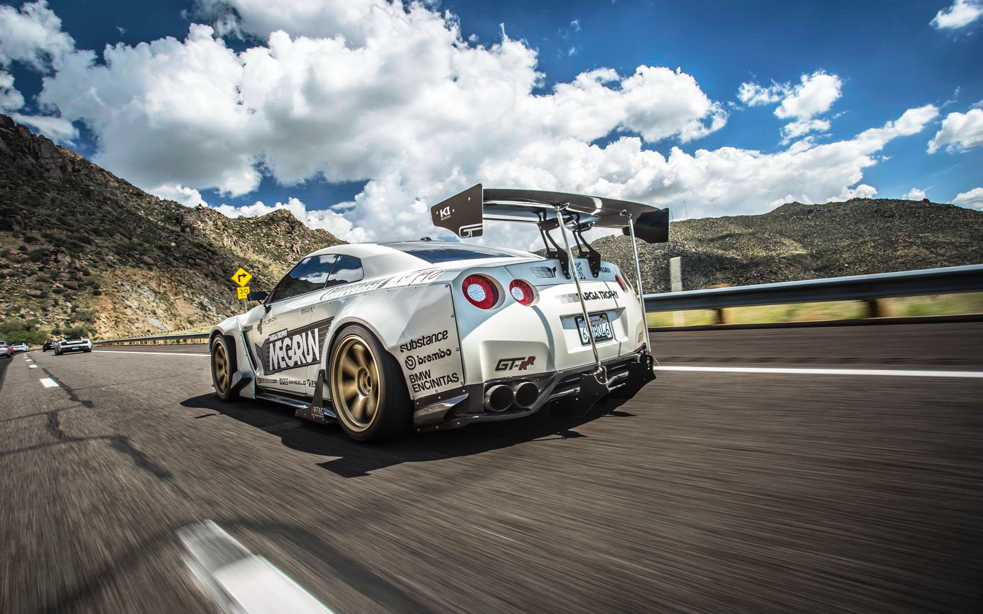 nissan gt-r car tuning in motion