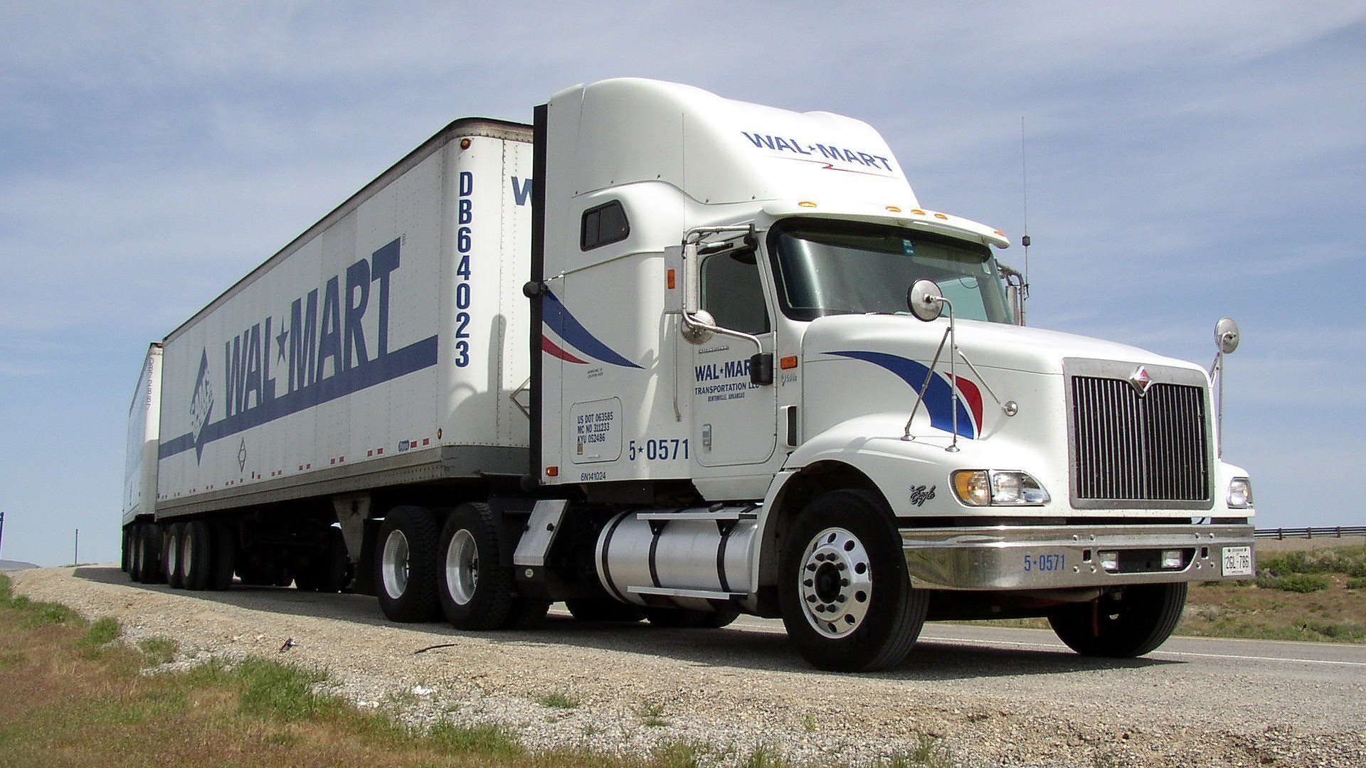 lkw semi-lkw zug fahrzeuge straße foto