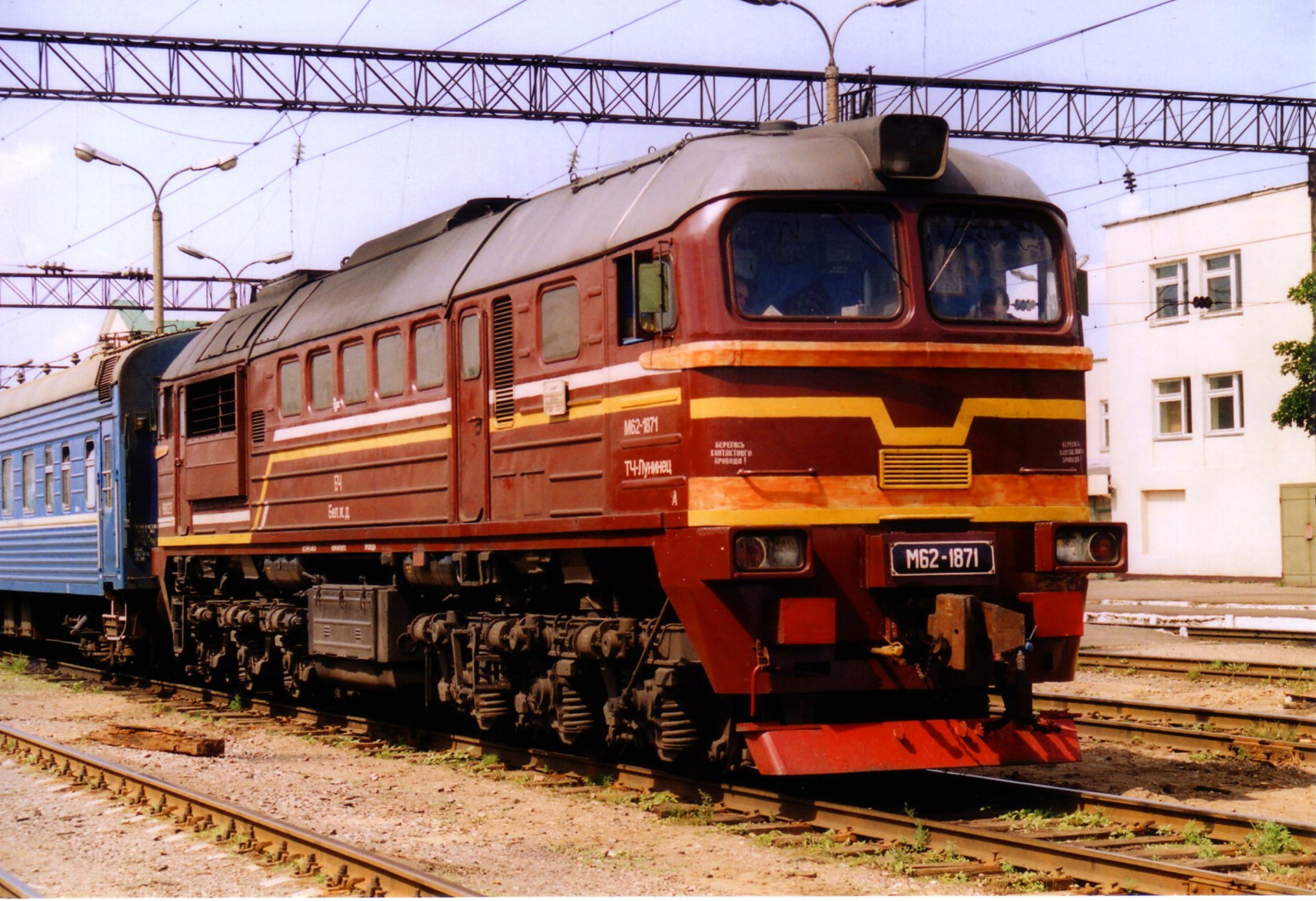 lokomotive diesel bahnhof