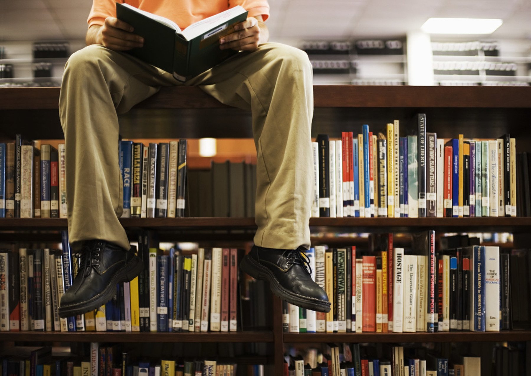 library feet books read