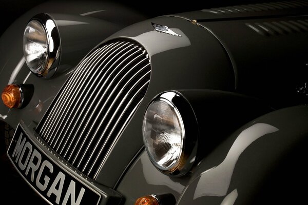 The front grille and Morgan headlights