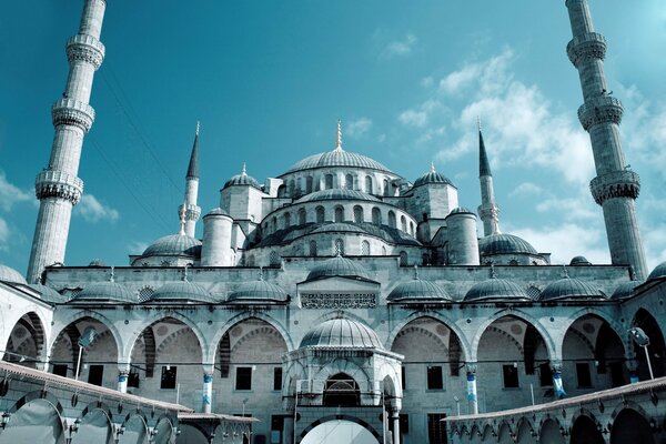 Religiöse Architektur. Die Sultanahmet-Moschee in Istanbul