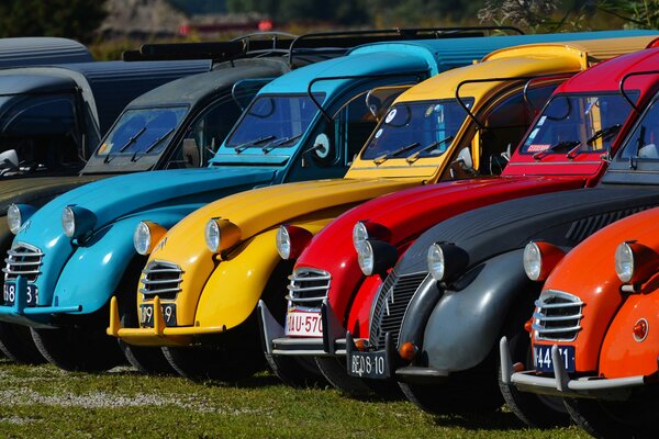 Citroën rétro lumineux multicolore