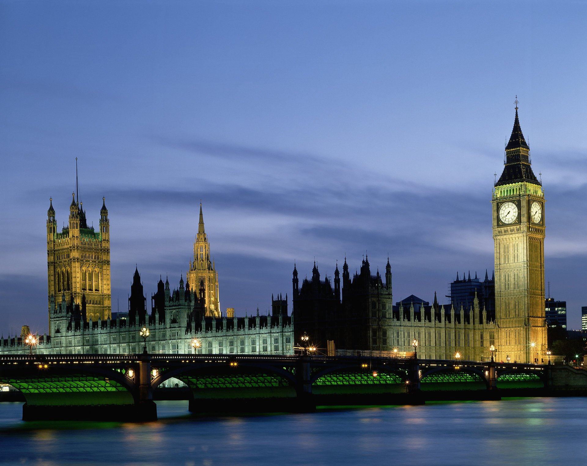 anglia londyn parlament big ben most rzeka latarnie niebo krajobraz miasta noc nocne niebo światła miast