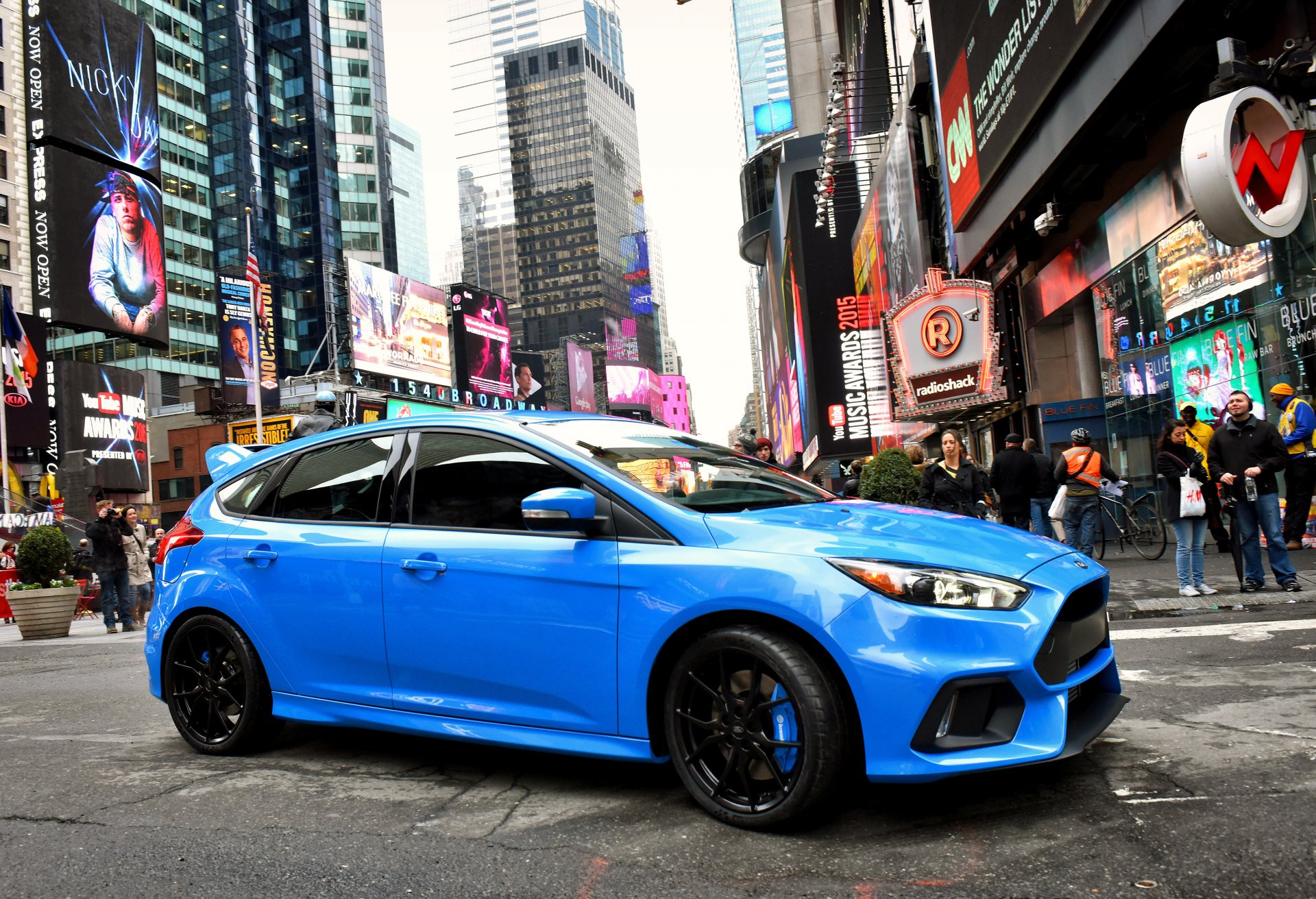 2015 ford fokus ms usa-spec fokus blau stadt menschen