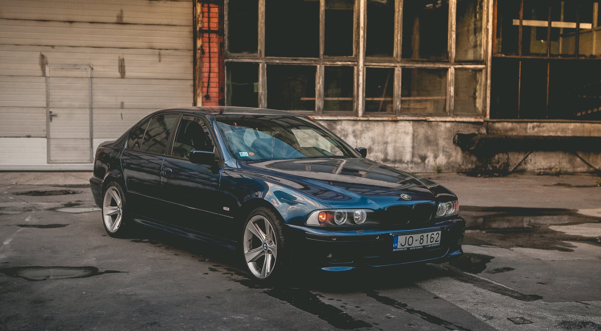 bmw 5 серия e39 бмв синий