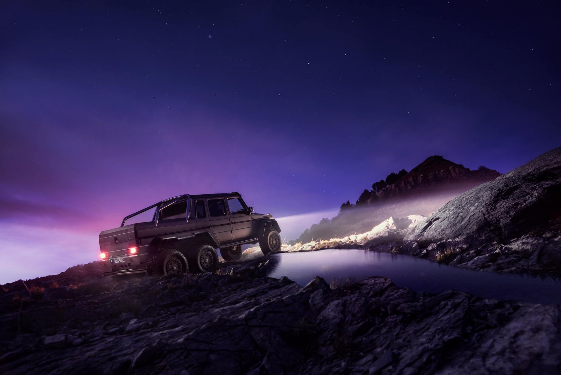 mercedes-benz g63 6x6 amg rear nigth ligth sky off-road