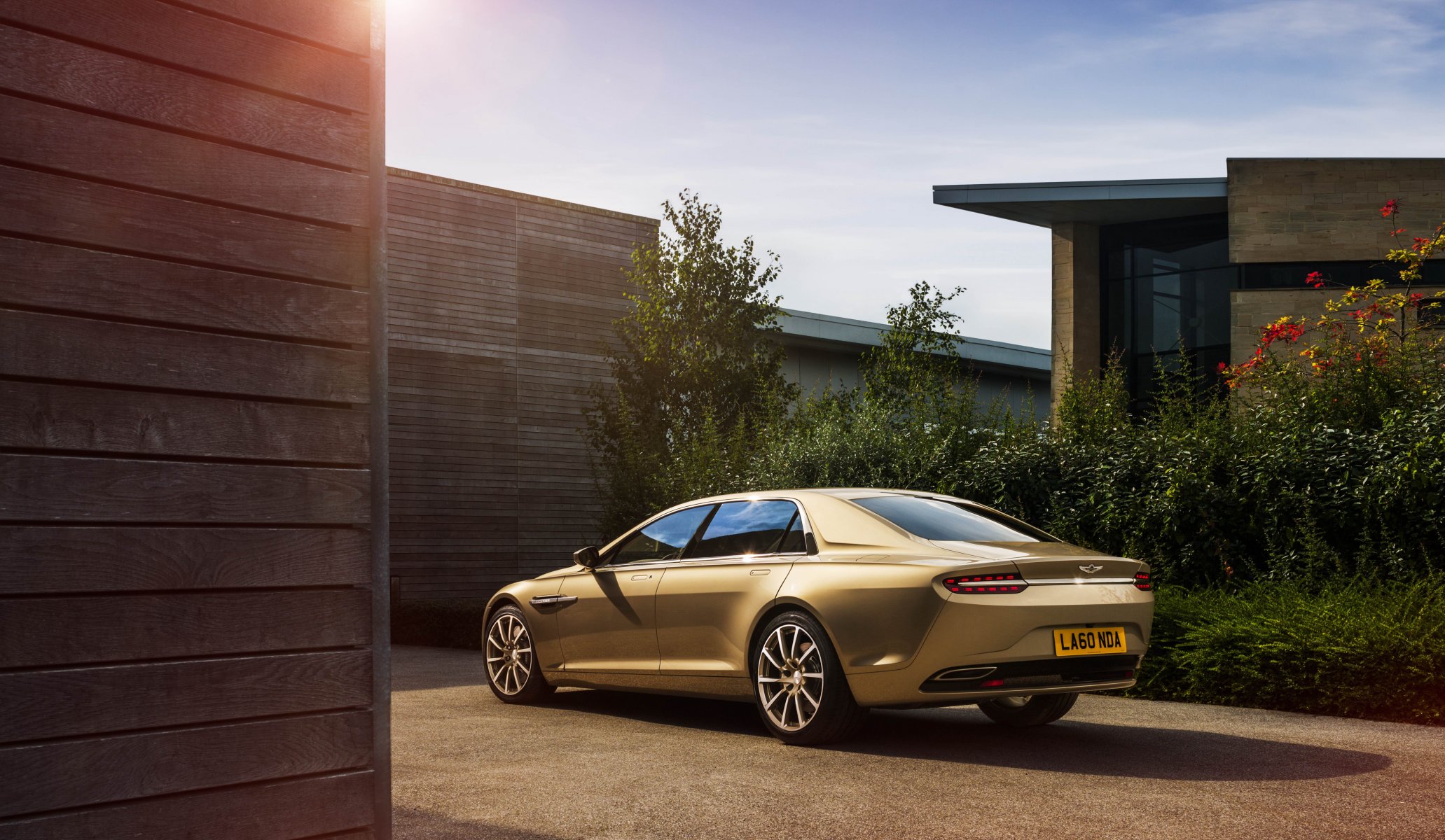 2014 aston martin lagonda prototype