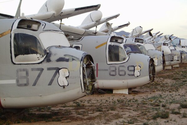 Aviones rotos están en reparación