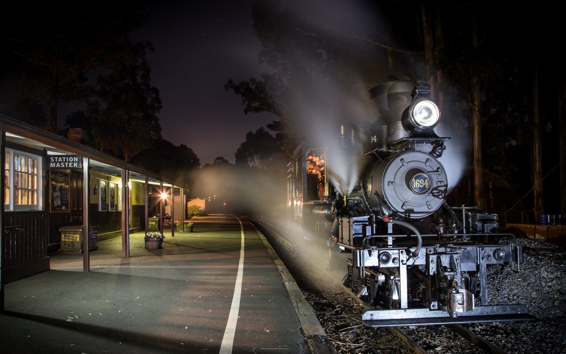 train station night