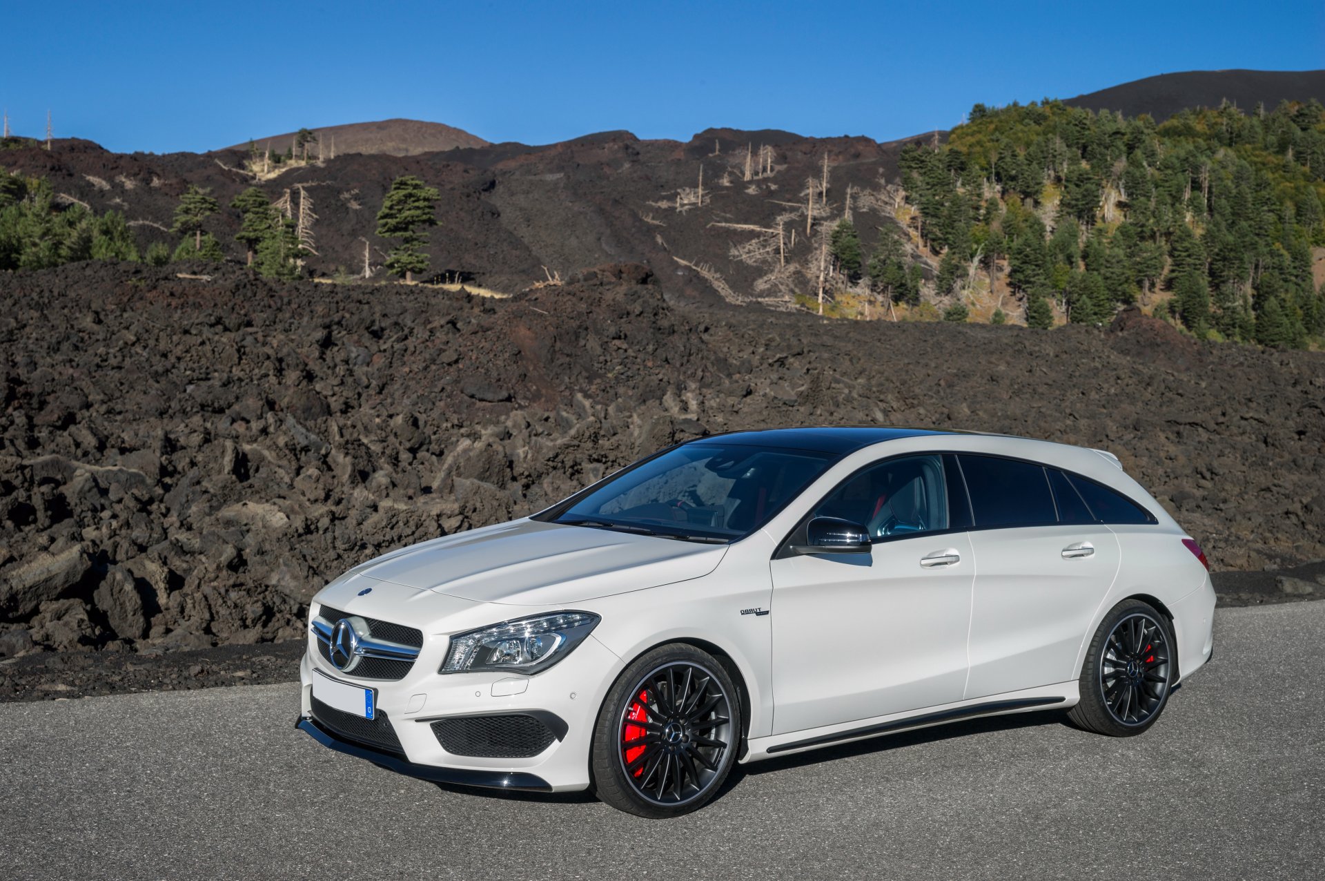 2015 mercedes amg cla 45 shooting brake x117 mercedes amg