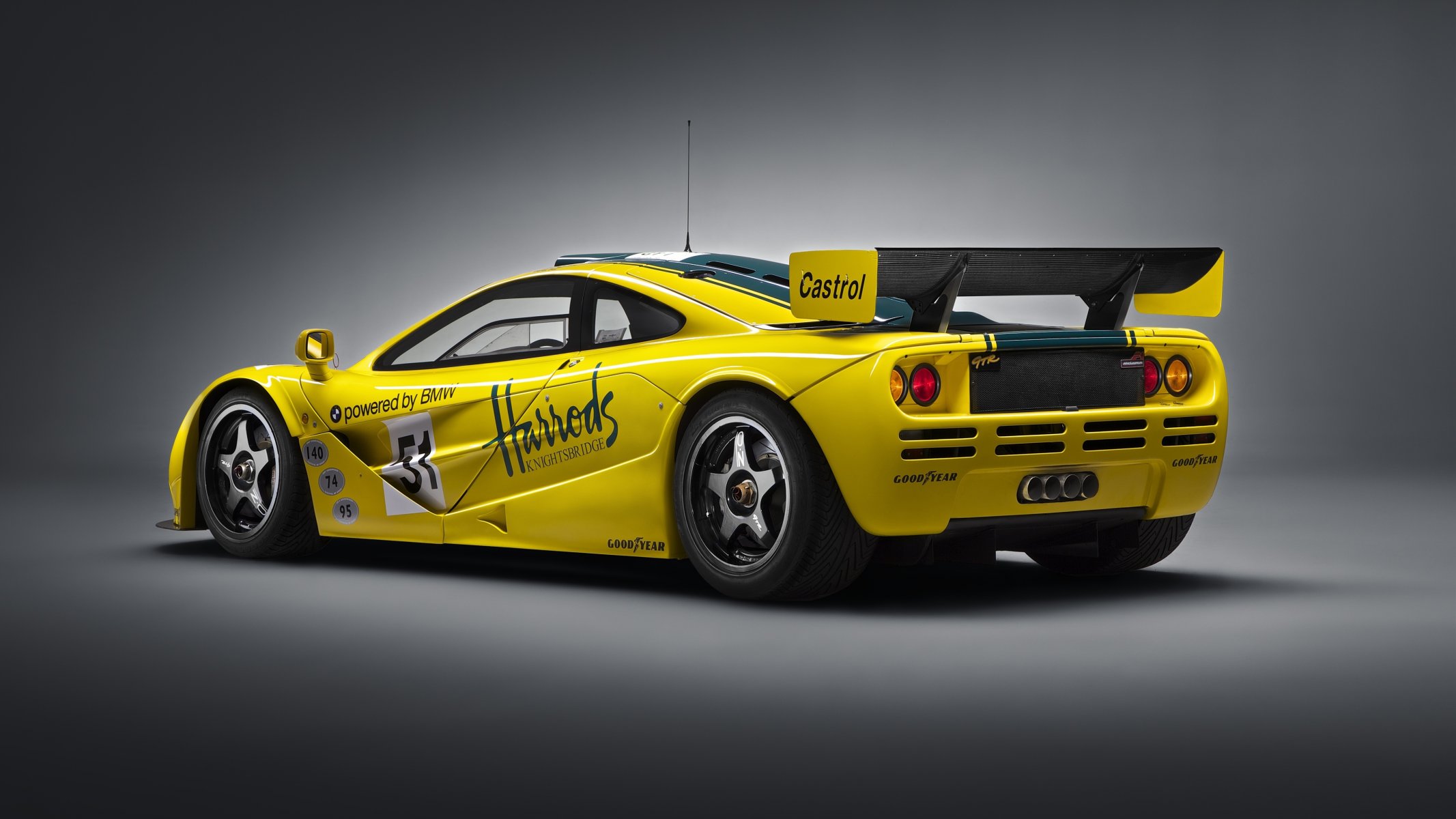 1995 mclaren f1 gtr mclaren f1 supersamochód