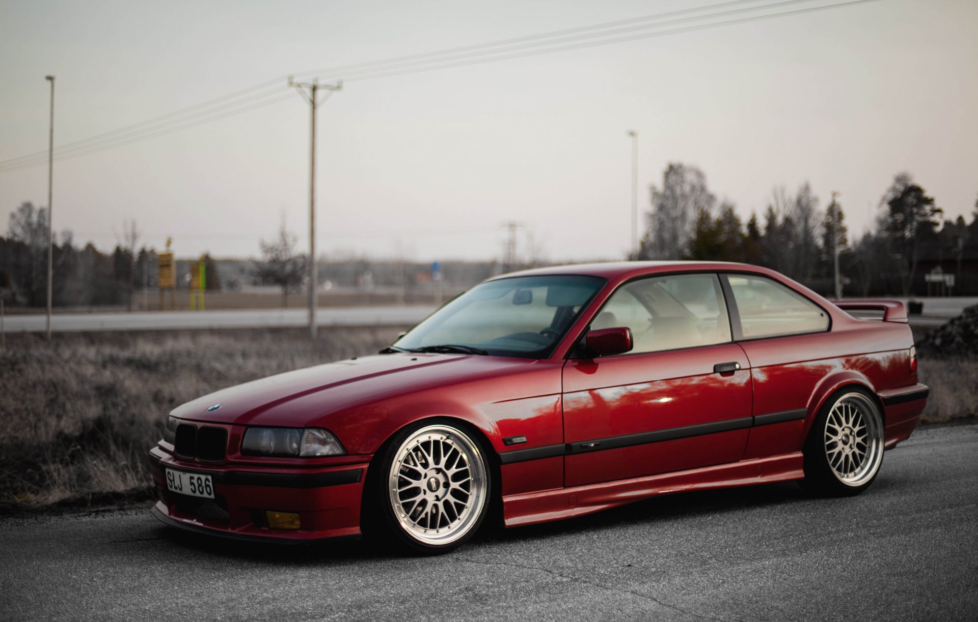 bmw e36 seria 3 oldschool m3 droga czerwone czerwone bmw pozycja