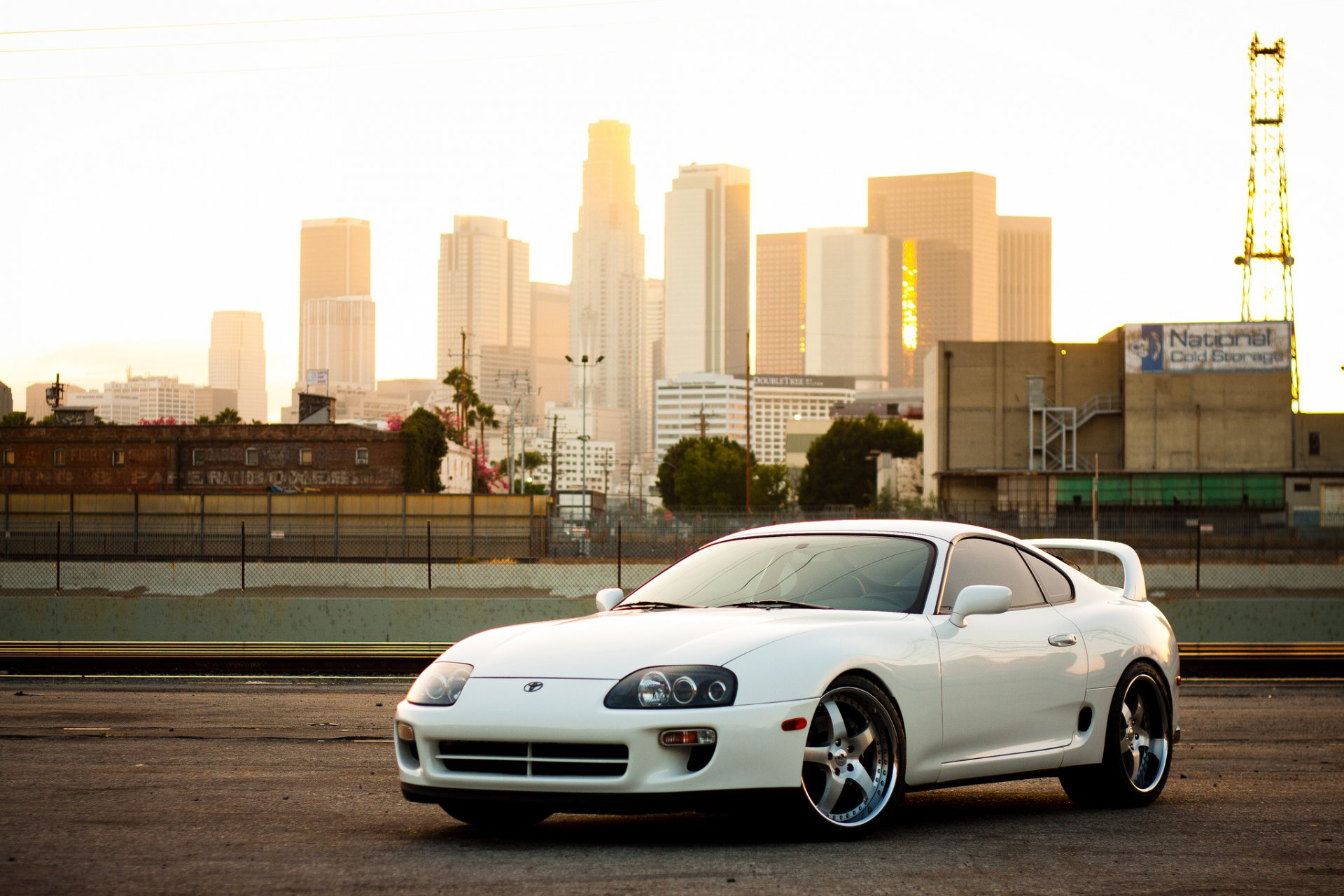 toyota sopra bianco ferrovia toyota supra bianco ferrovia città