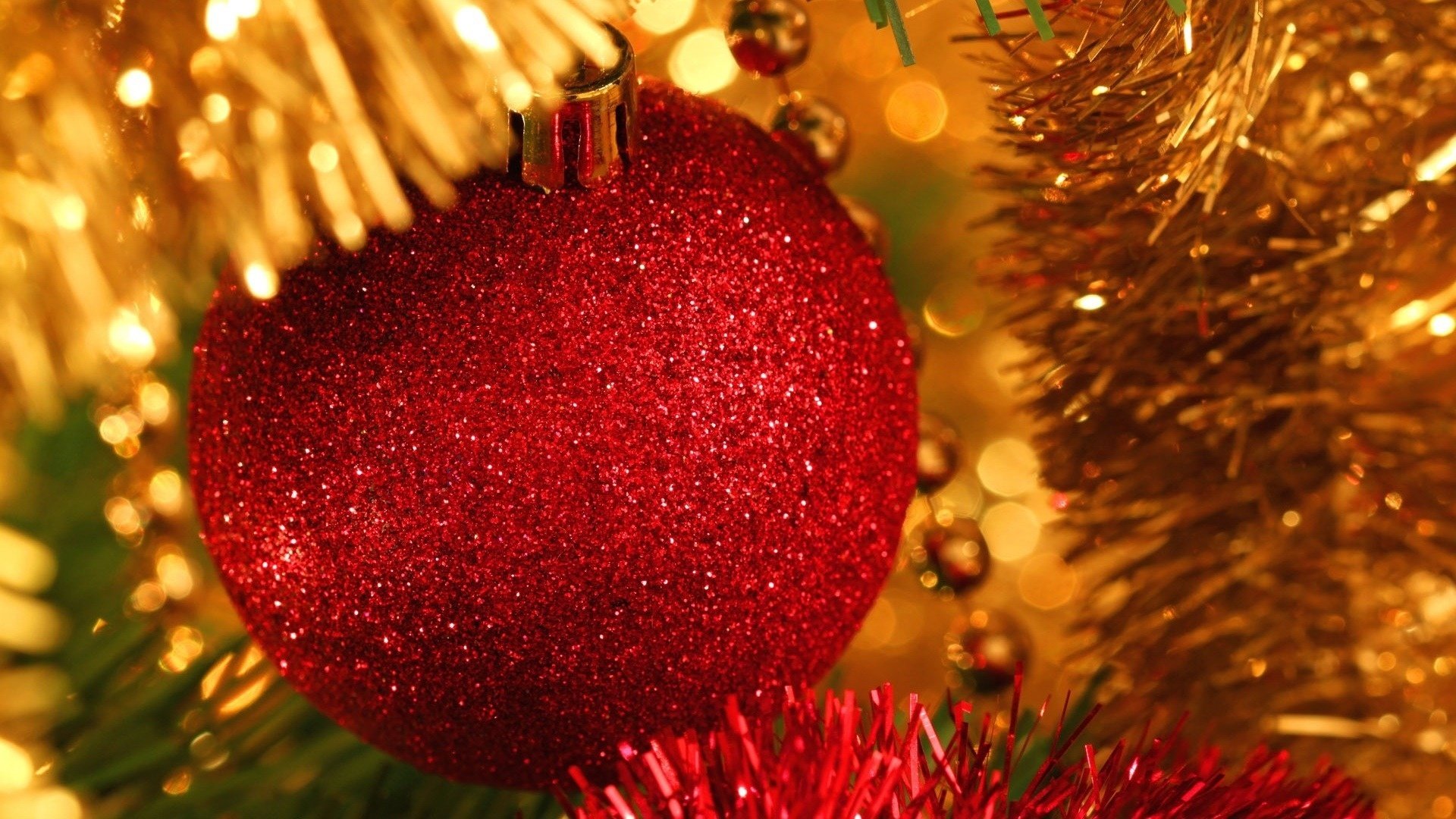 balloon red tinsel new year holiday christmas tree christmas decorations christmas decorations macro