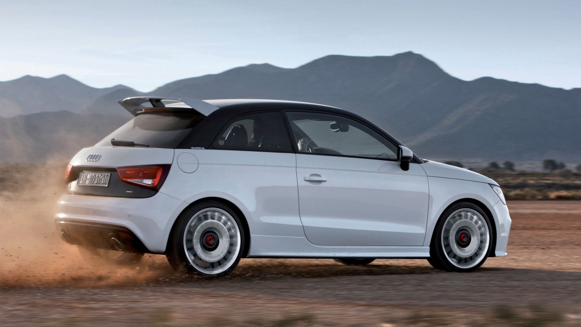 audi a1 himmel berge